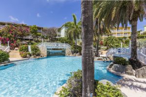 pineapple beach club pool